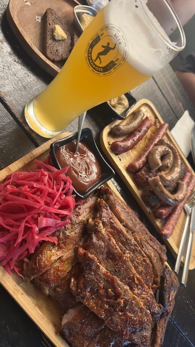 Alkhanaidze Beer Restaurant • ალხანაიძე ლუდის რესტორანი gallery image 1